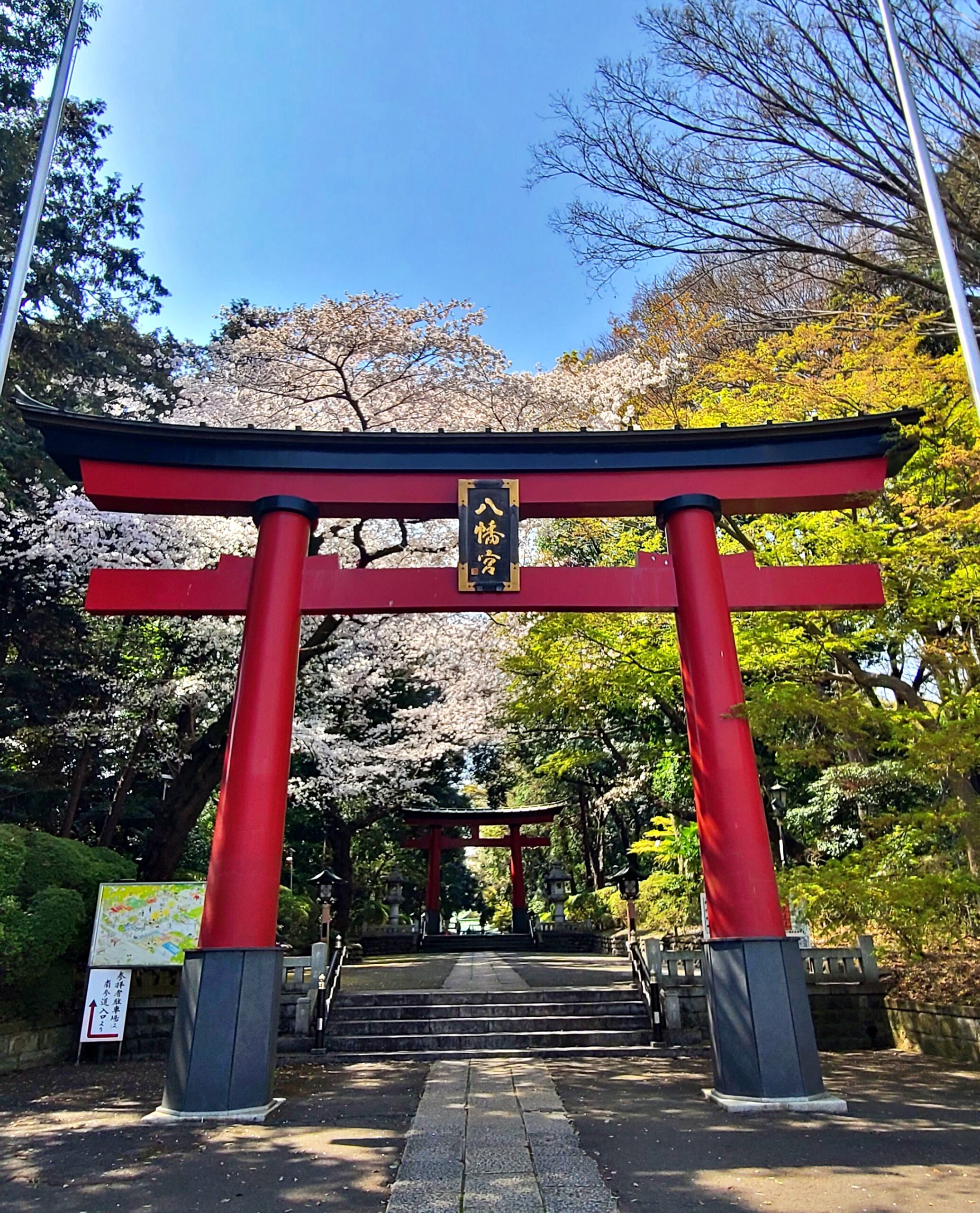 東京のへそと呼ばれる大宮八幡宮