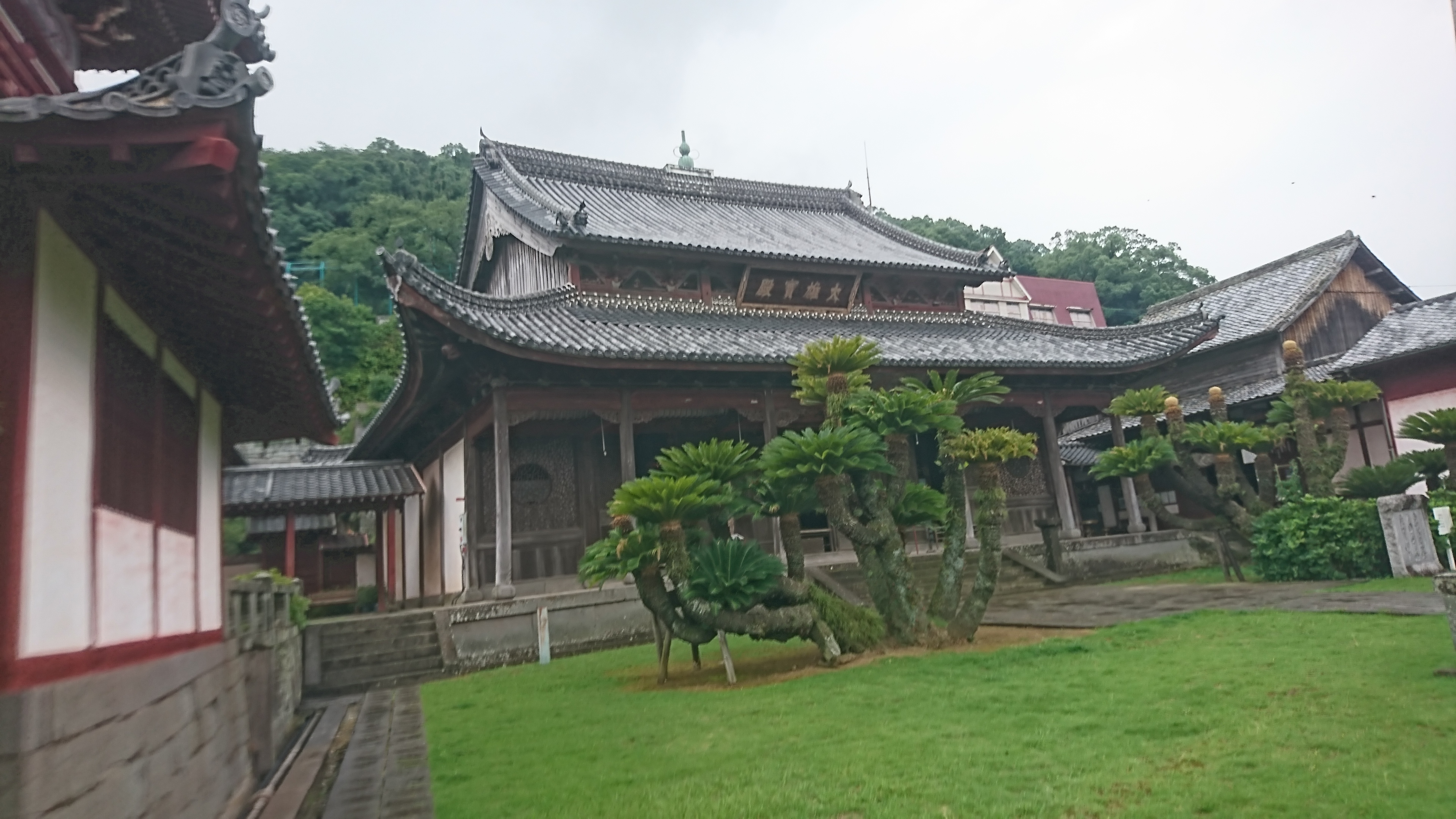 長崎の興福寺の庭