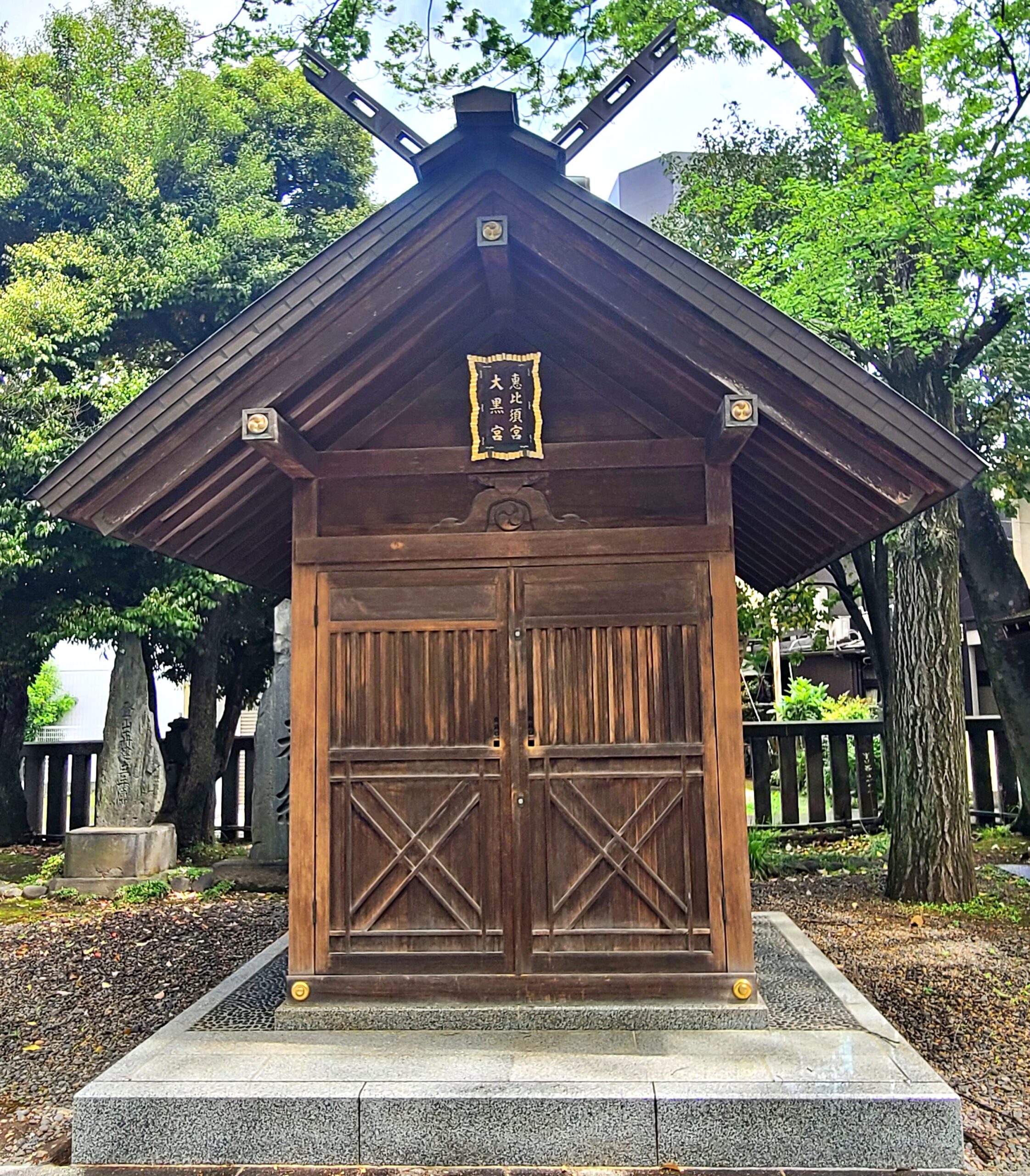 富岡八幡宮の境内にある大黒宮と恵比須宮