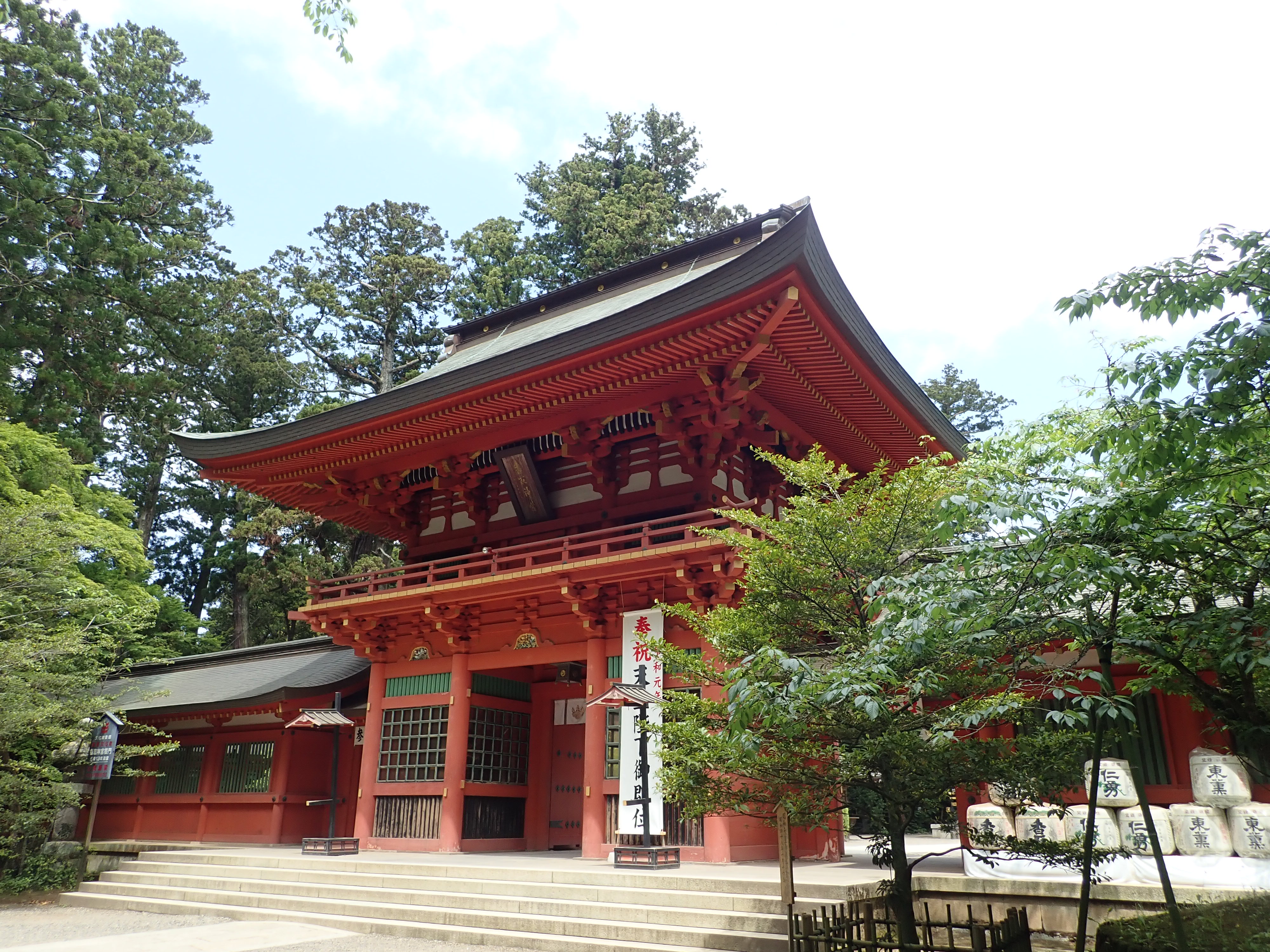 香取神宮の桜門