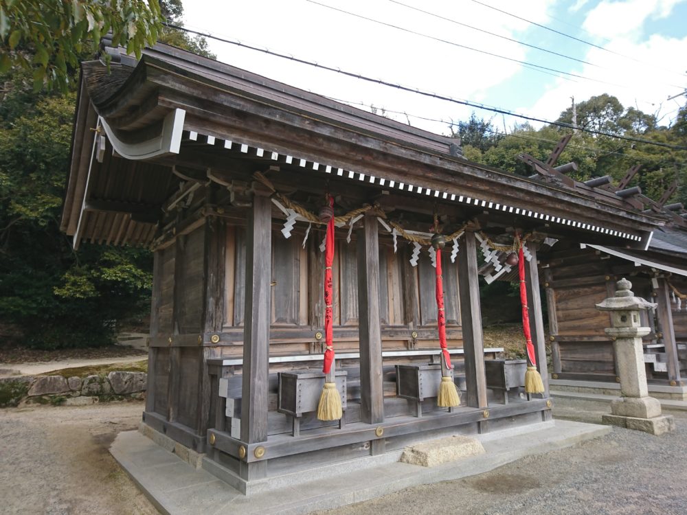 白鬚神社の境内