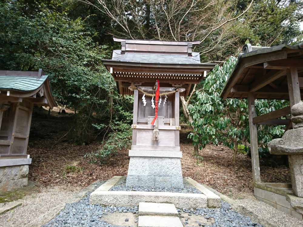 白鬚神社の上の宮