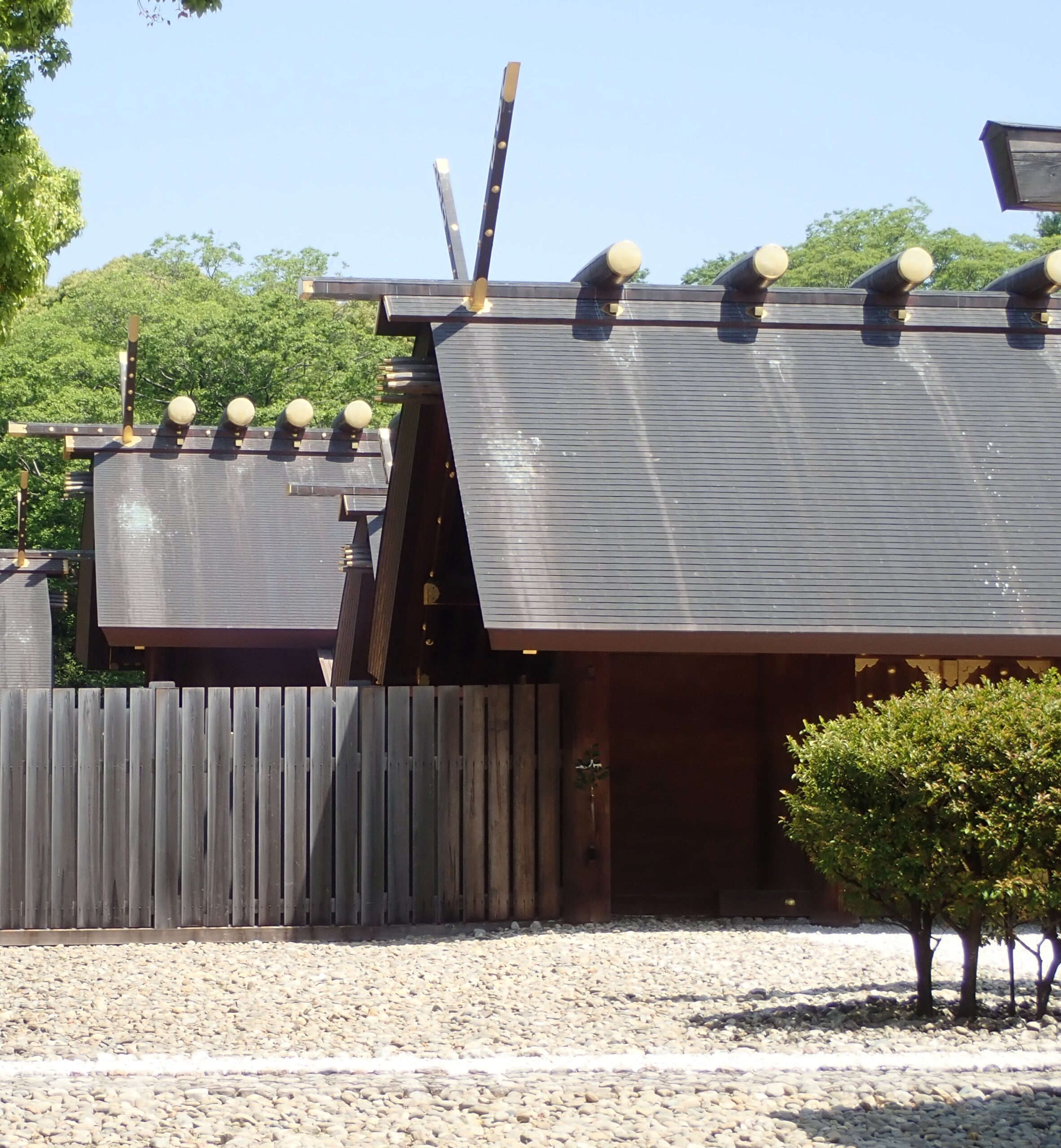 熱田神宮の本宮