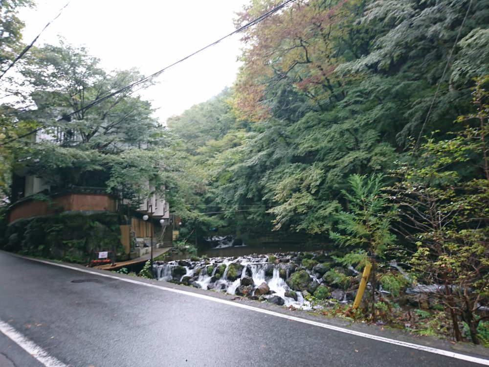 貴船神社の本宮から中宮を目指す道のり