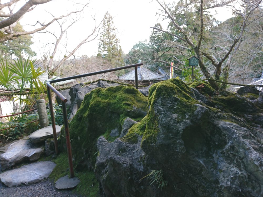 滋賀県のパワースポット石山寺