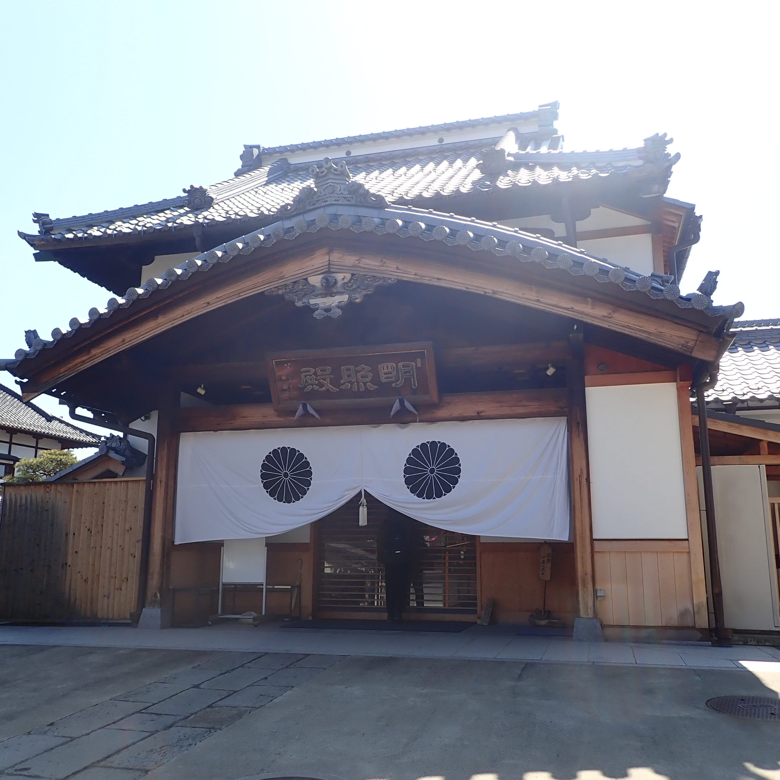 大本山善光寺大本願の明照殿