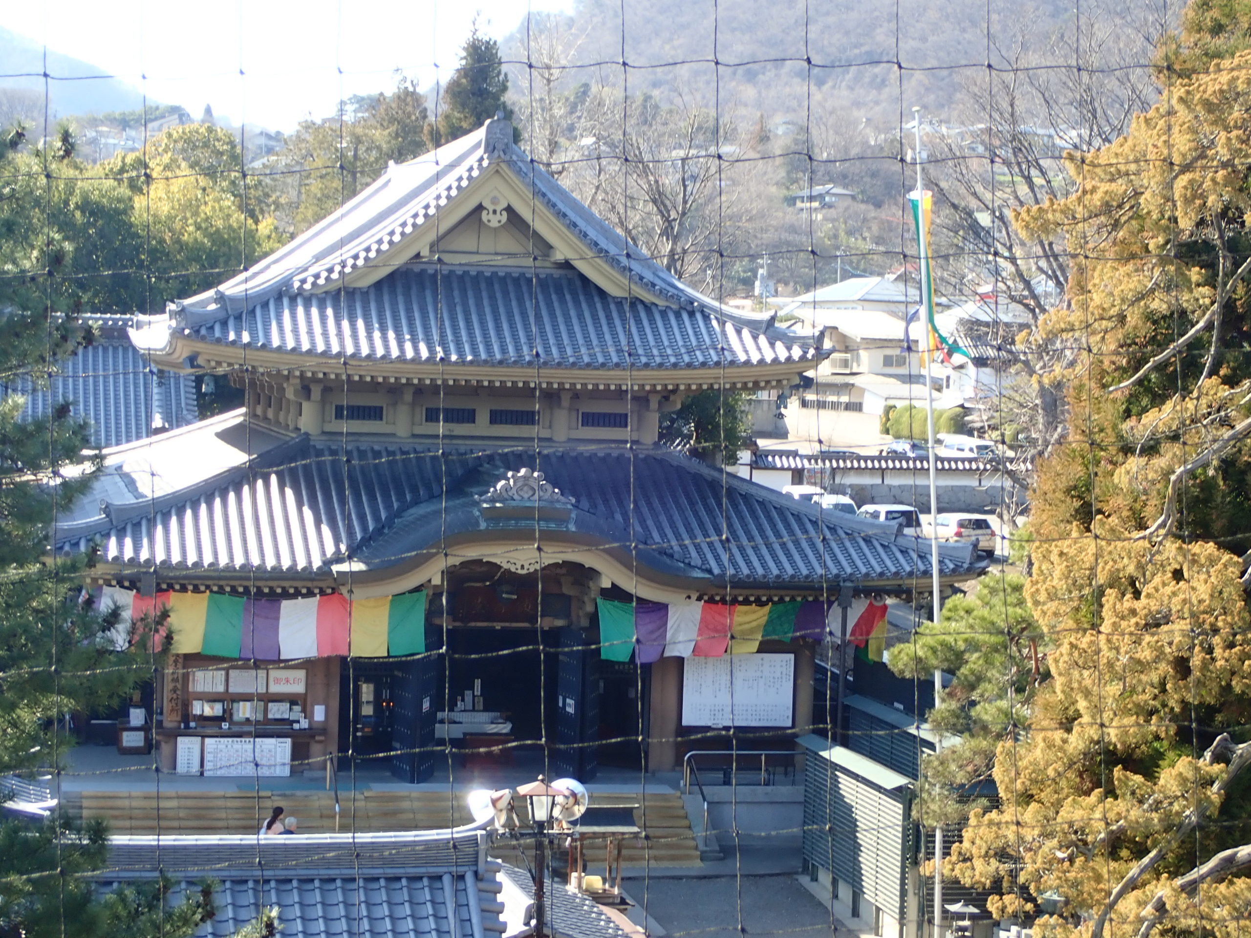 善光寺の山門からみる絶景