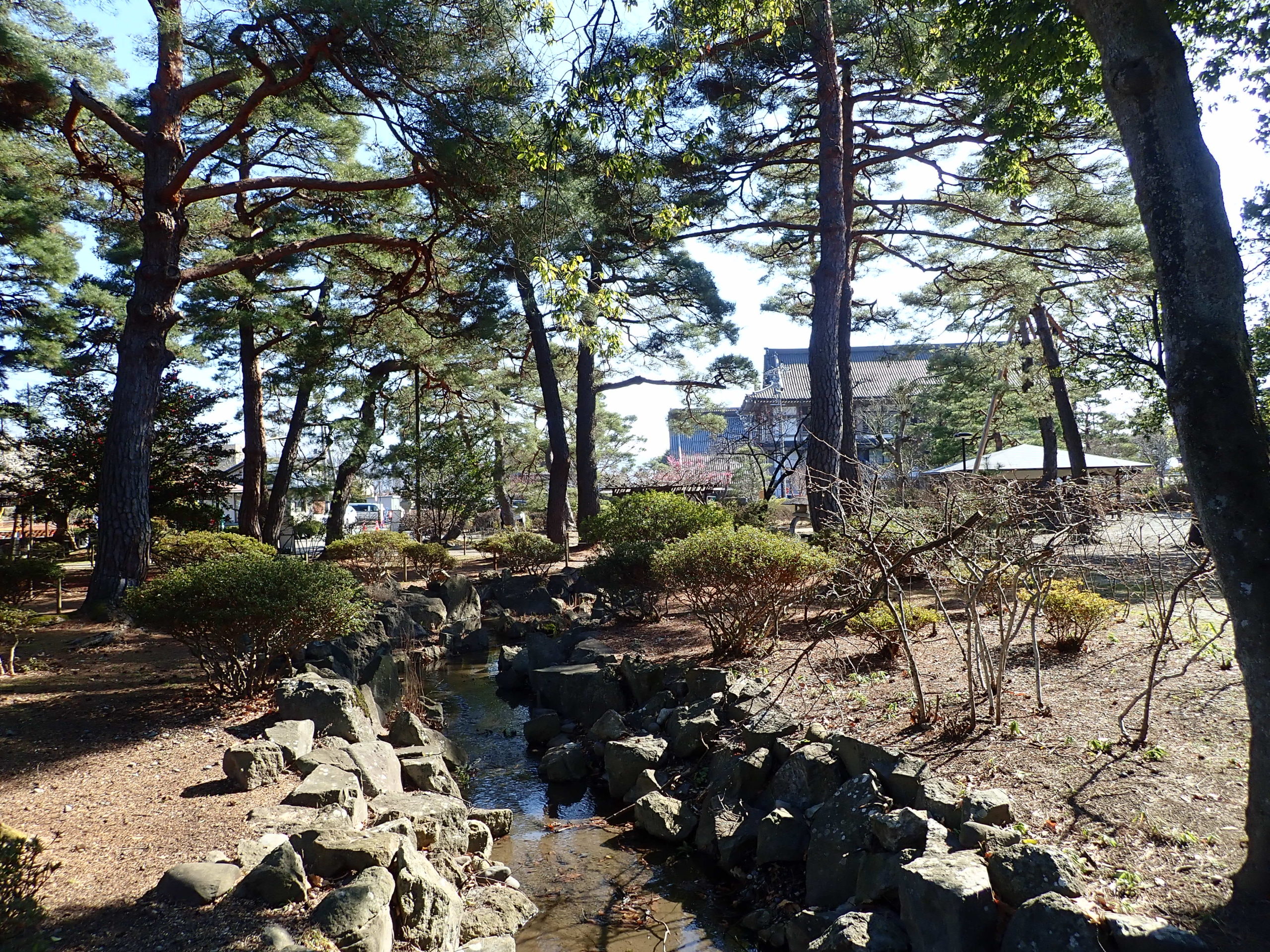 善光寺境内にある東公園