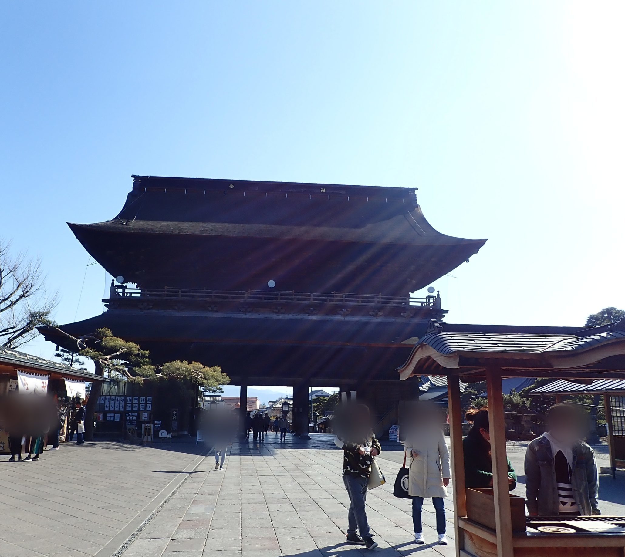 善光寺の山門